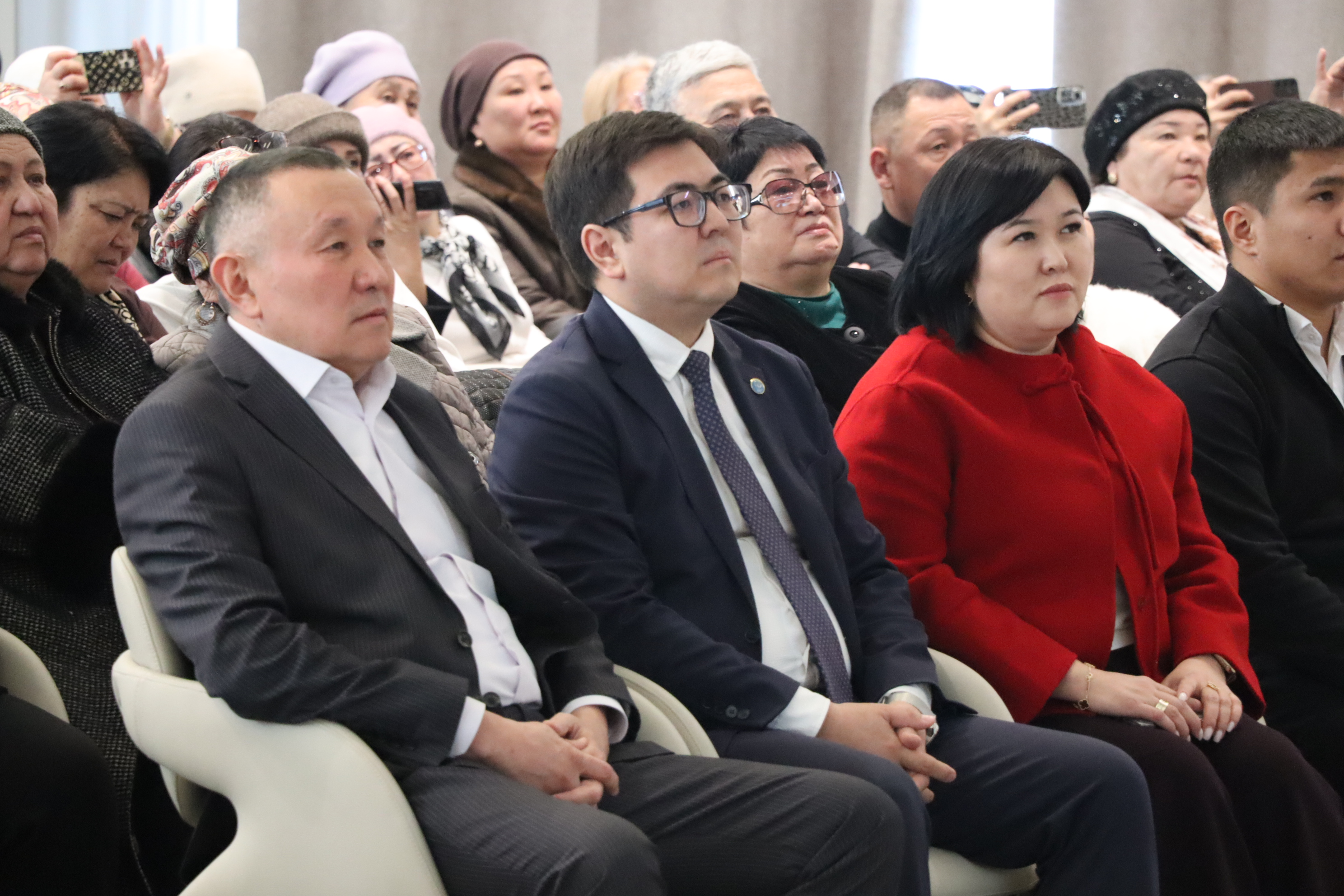 Цифровизация и социальные проекты: главные итоги работы профсоюзов Кыргызстана в 2025 году