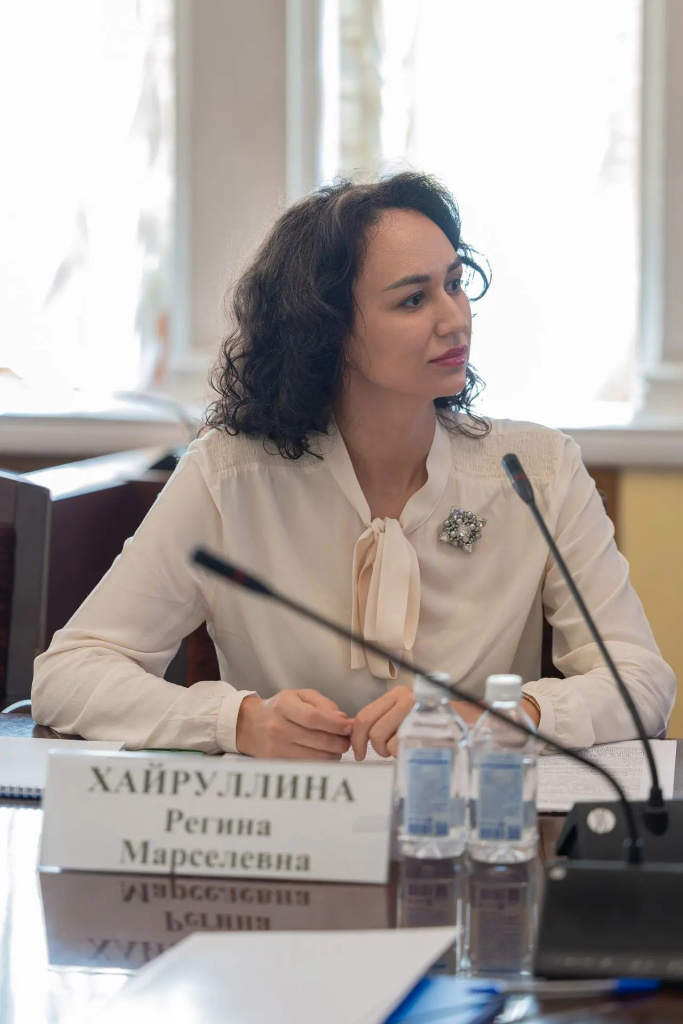 Регина Хайруллина.jpg Регина Хайруллина.jpg
